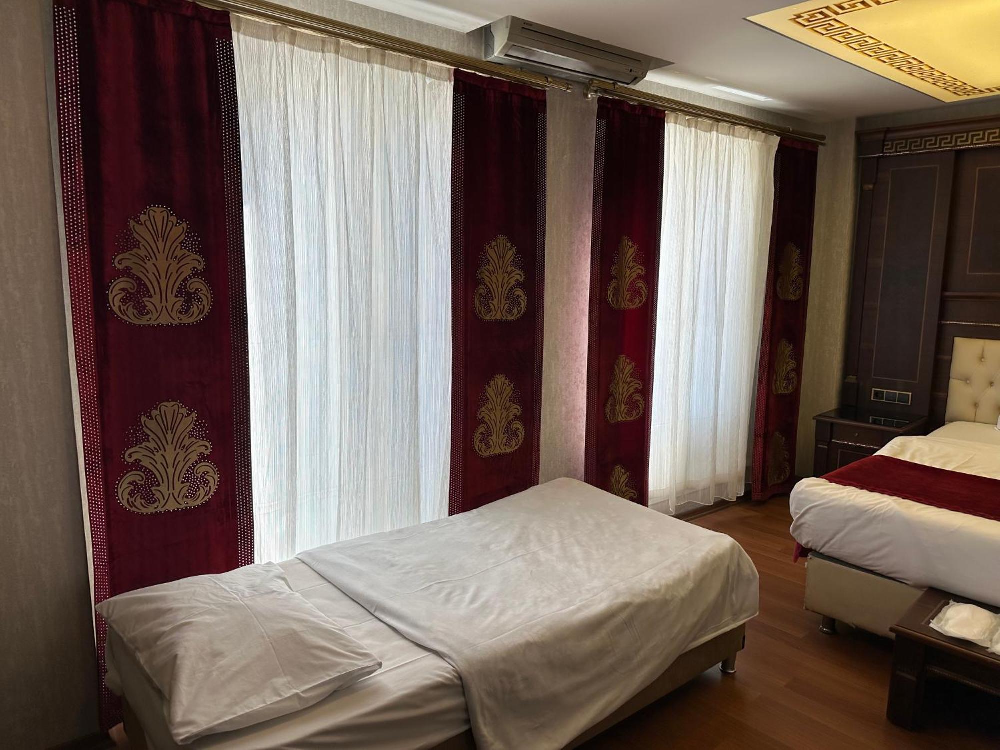 Napolyon Hotel — Photos 3